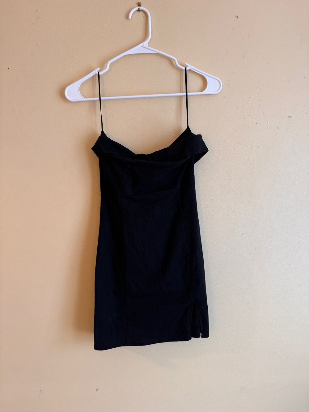 Sexy Strapless Black Dress with Small Slit